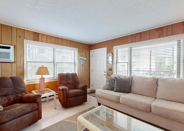 The Bounty W1 Apartment